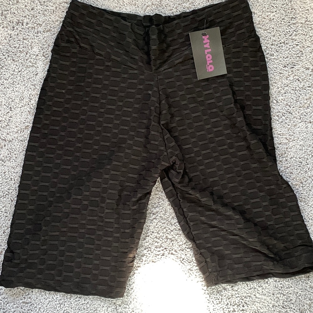 NWT Mylala leggings- shorts